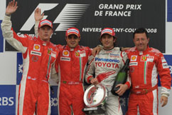 Felipe auf 1. u. Kimi auf 2. Platz