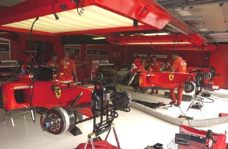 Spa 2002 - Ferrari Box